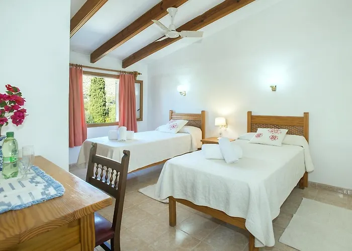 Owl La Font - Relax With A Big Pool *