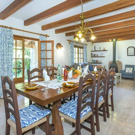 Owl La Font - Relax With A Big Pool